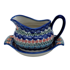Sauce boat with a tray (A37 D35)
