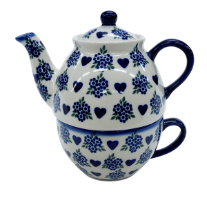 Teapot with a cup (A347 D89)