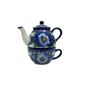 Teapot with a cup (A347 D74)