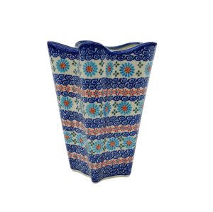 Flower vase (A104 D3)