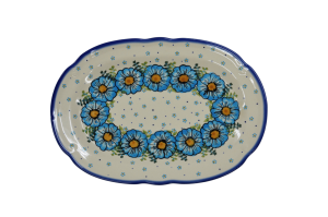 Oval platter with relief (A262 D102)    