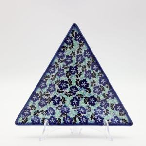 Triangular ceramic platter (A552 D87)     