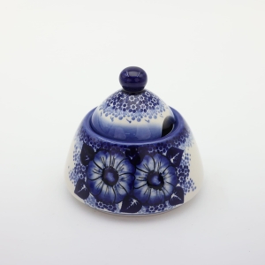 Sugar bowl  with lid (A78 D108)   