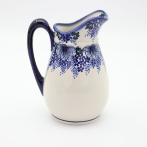 Jug III (A92 D119) 