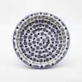 Okrągłe ceramiczne naczynie do zapiekania z Bolesławca, ręcznie zdobiona ceramika bolesławiecka, polskie rękodzieło artystyczne do piekarnika, mikrofalówki i zmywarki.
