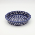 Okrągłe ceramiczne naczynie do zapiekania z Bolesławca, ręcznie zdobiona ceramika bolesławiecka, polskie rękodzieło artystyczne do piekarnika, mikrofalówki i zmywarki.