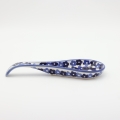 Made of durable stoneware and decorated with traditional Polish folk patterns.