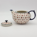 Bolesławiec ceramic teapot – hand-decorated Polish pottery with traditional cobalt patterns. A stylish and durable teapot perfect for serving tea and showcasing authentic Polish ceramic craftsmanship.