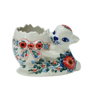Bunny with egg (A253 D28)